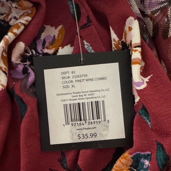 Elegant Floral Women's Blouse in Burgundy - Picture 6 of 6